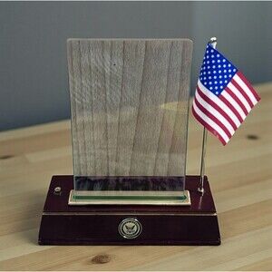 San Francisco Music Box My American Hero Series US Navy Desk Photo Frame W/ Flag